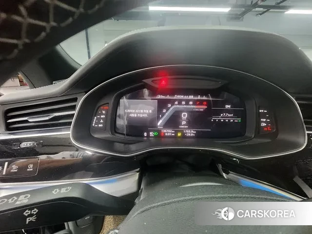 Audi Q8 (4M) id 3201627 из Кореи 14