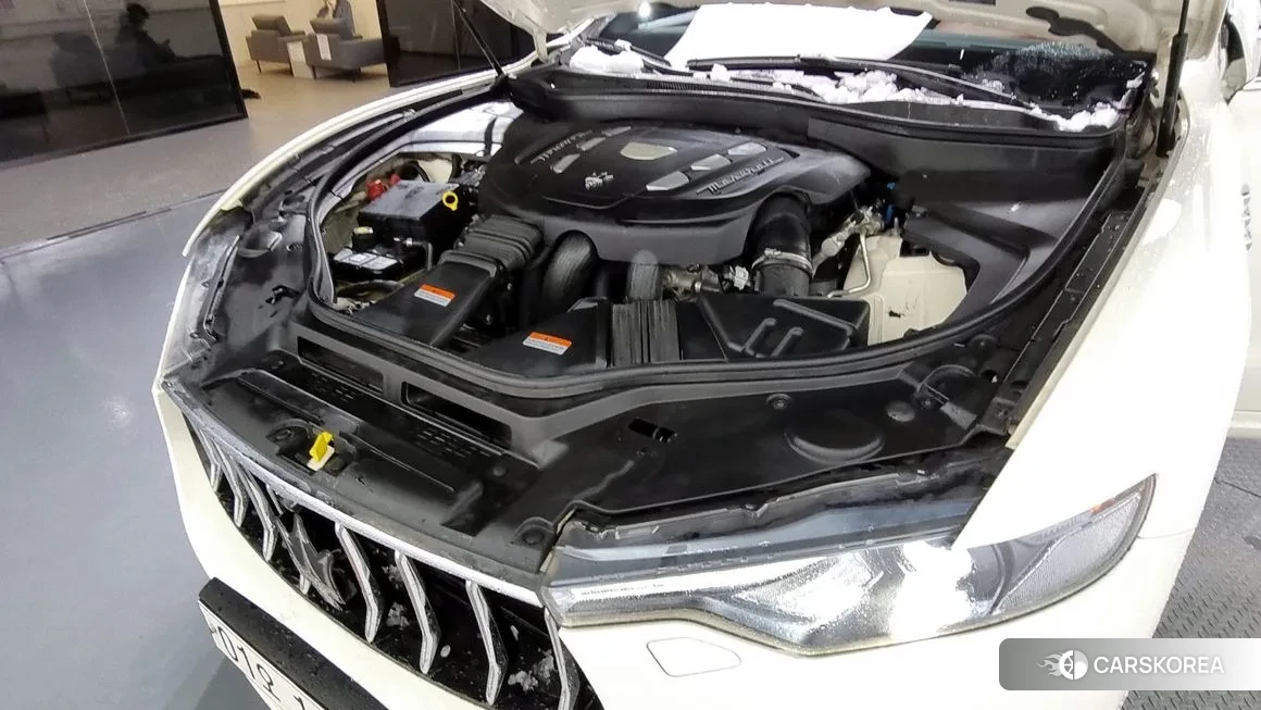 Maserati Levante id 2180392 из Кореи 16