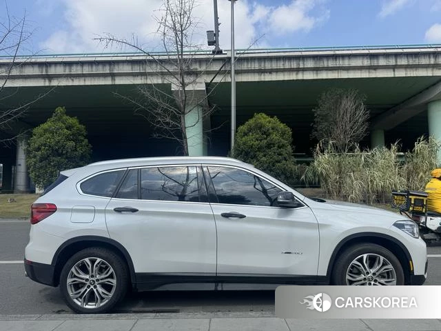 BMW X1 id 4254354 из Китая 7