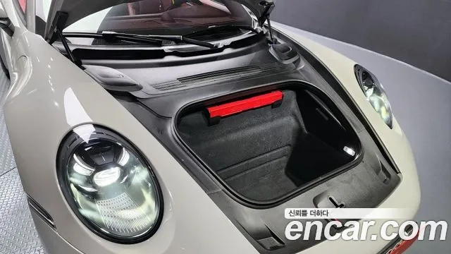 Porsche 911(992) id 2949783 из Кореи 16