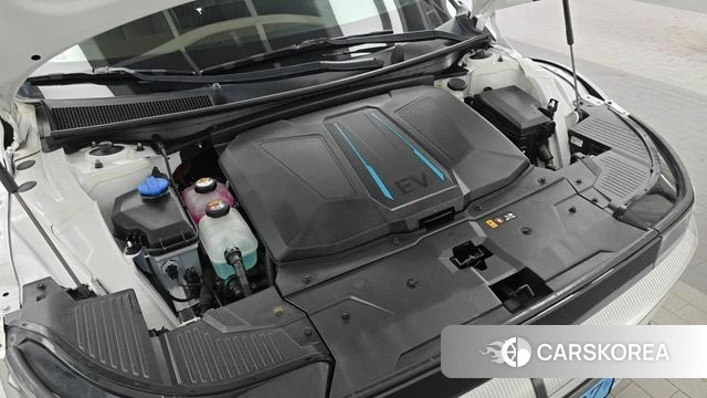 Hyundai Ionic 5 id 4696321 из Кореи 35