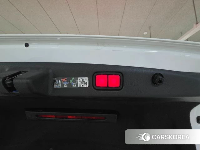 Mercedes-Benz E-Class W214 id 4879707 из Кореи 16