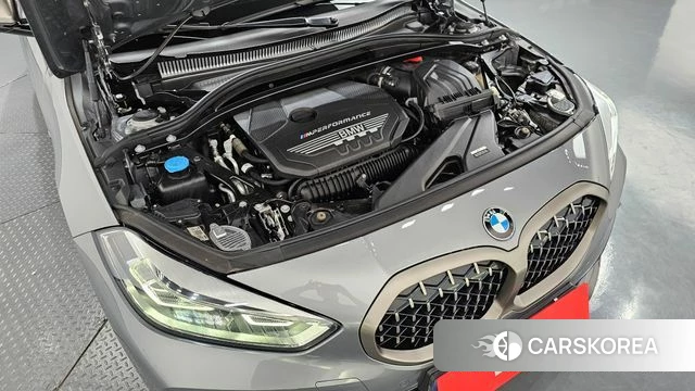BMW 1 Series (F40) id 4442842 из Кореи 30