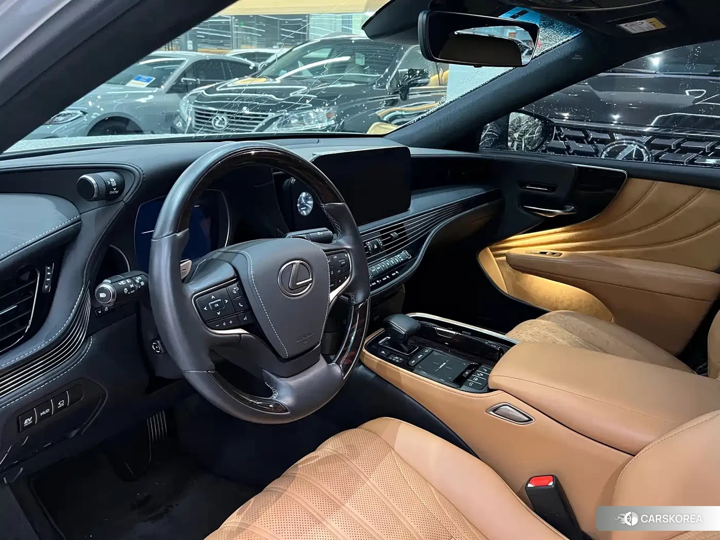 Lexus LS 2022 Silver/gray из Китая, фото 6