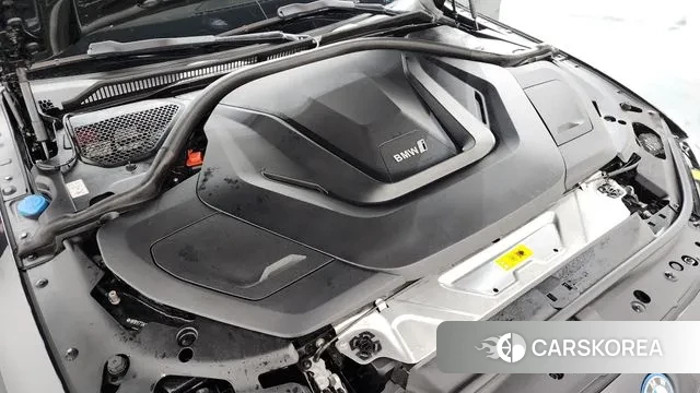 BMW i4 id 3600326 из Кореи 16