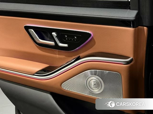 Mercedes-Benz S-class id 4261822 из Китая 19