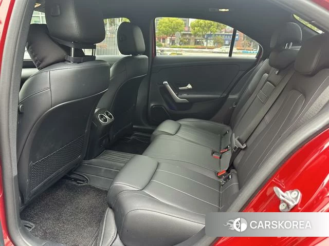 Mercedes-Benz Class A 2022 Красный из Китая, фото 6