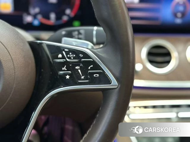 Mercedes-Benz E-class id 4299519 из Китая 10