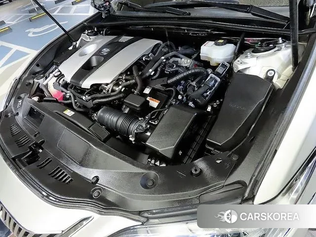 Lexus ES300h 7th generation id 3339423 из Кореи 16
