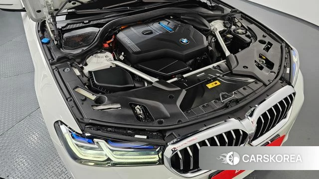 BMW 5 Series (G30) id 4283804 из Кореи 35