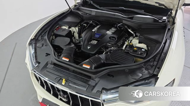 Maserati Levante id 3867356 из Кореи 16