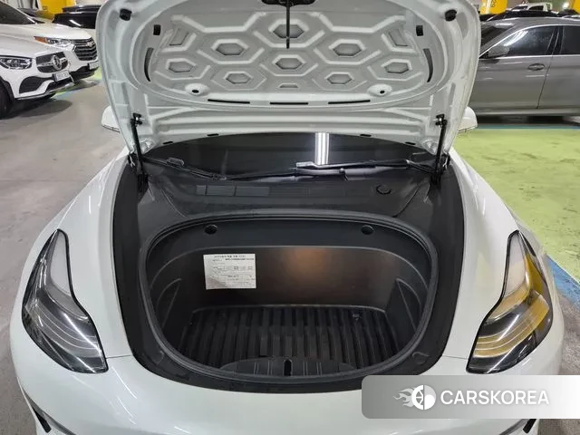 Tesla Model 3 id 3514323 из Кореи 16