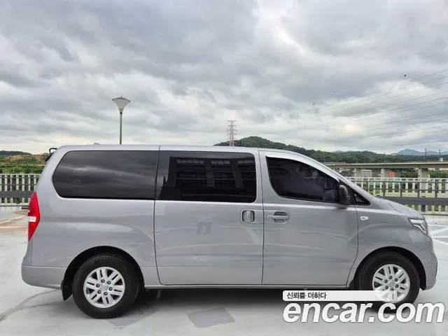 Hyundai The New Grand Starex id 2882026 из Кореи 16