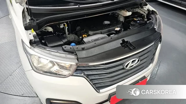 Hyundai The New Grand Starex id 3778916 из Кореи 16