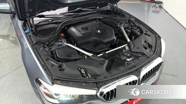 BMW 5 Series (G30) id 4581710 из Кореи 29