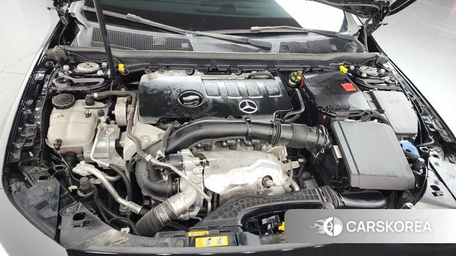 Mercedes-Benz A-Class W177 id 4309987 из Кореи 28