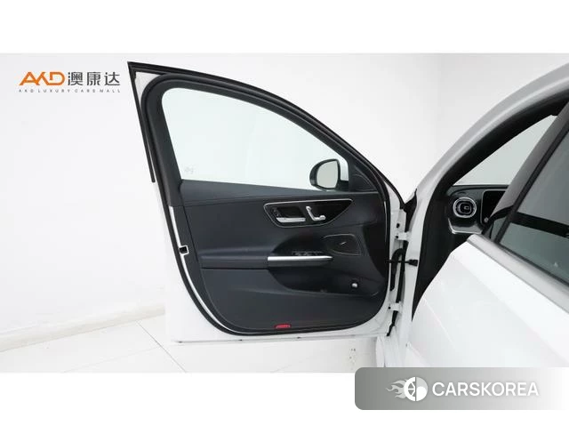 Mercedes-Benz Class C 2024 Белый из Китая, фото 6