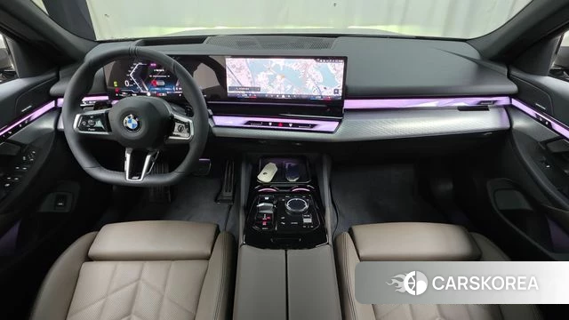 BMW 5 Series (G60) id 4778133 из Кореи 28