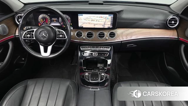 Mercedes-Benz E-Class W213 id 4780836 из Кореи 29