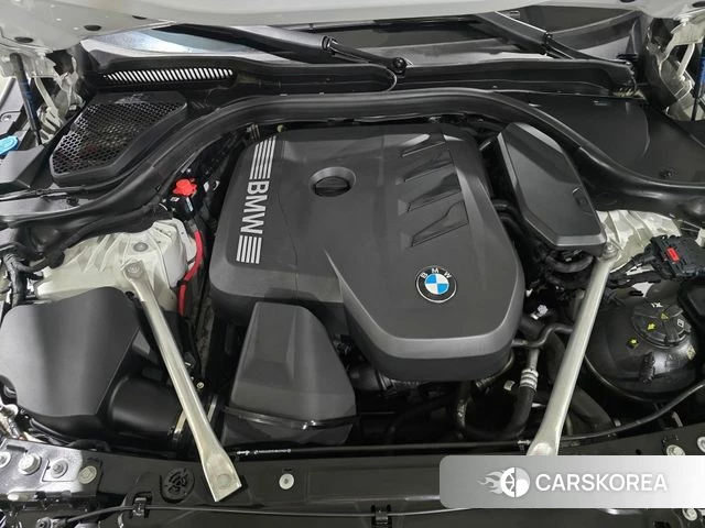 BMW 5 Series (G60) id 4612946 из Кореи 16