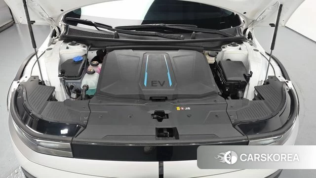 Hyundai Ionic 5 id 4904658 из Кореи 29