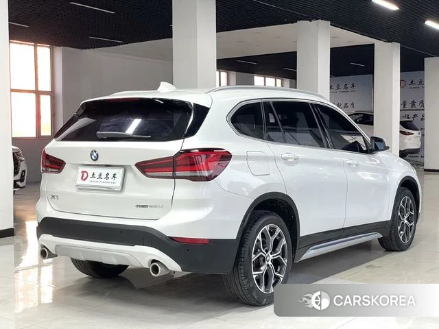 BMW X1 id 4328696 из Китая 16