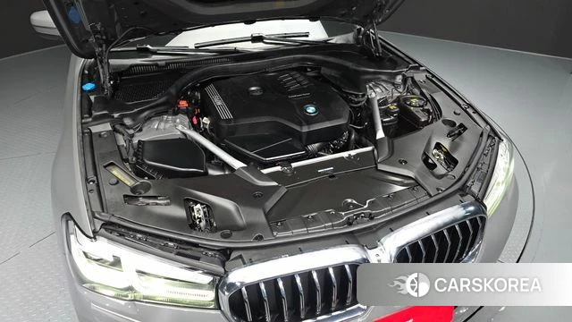 BMW 5 Series (G30) id 3794369 из Кореи 16