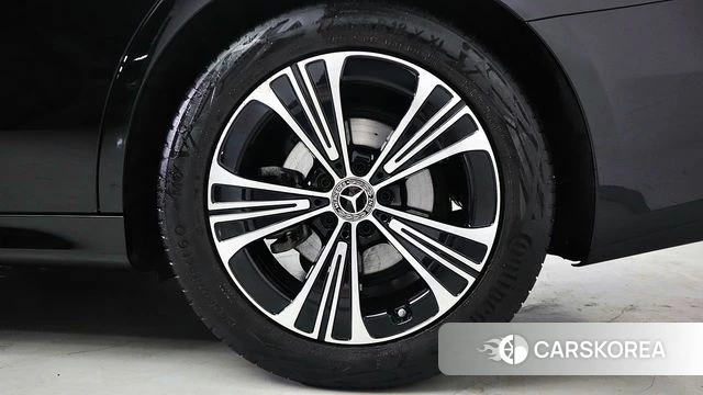 Mercedes-Benz E-Class W214 id 4898041 из Кореи 16