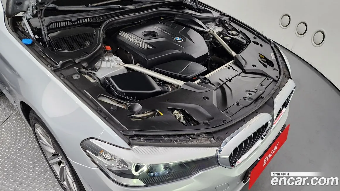 BMW 5 Series (G30) id 2117681 из Кореи 16