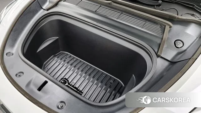 Tesla Model Y id 3011237 из Кореи 16