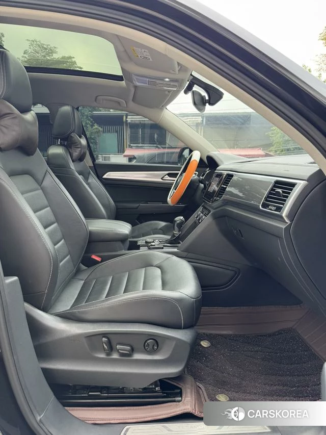 Volkswagen Tourang id 4273834 из Китая 15