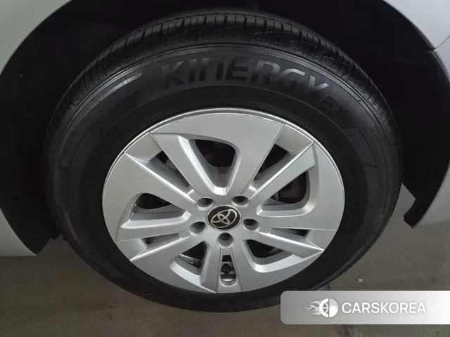 Toyota Prius 4th Generation id 3766706 из Кореи 12