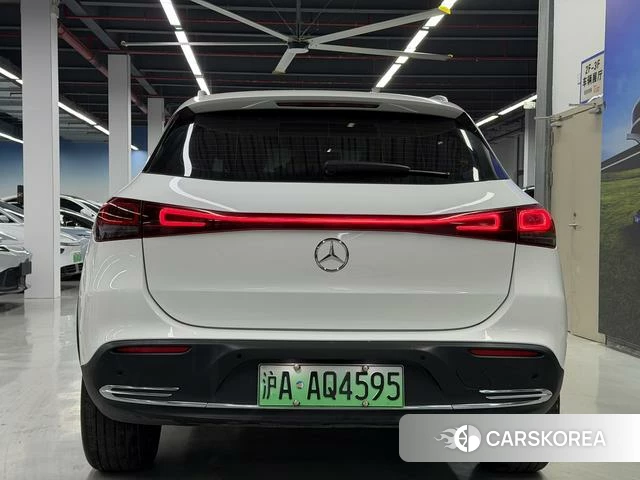 Mercedes-Benz EQA 2024 Белый из Китая, фото 6