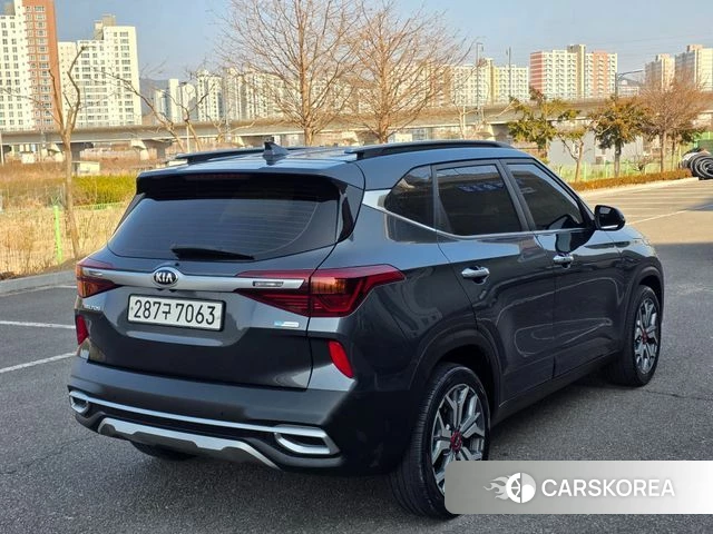Kia Seltos id 4637783 из Кореи 12