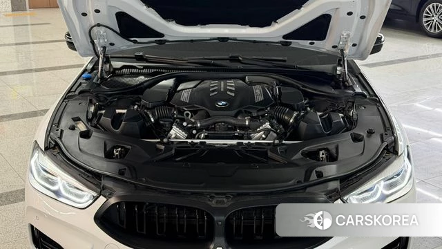 BMW 8 Series (G15) id 3909795 из Кореи 16