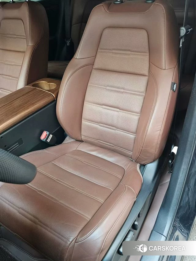 Honda CR-V 2021 Черный из Китая, фото 6
