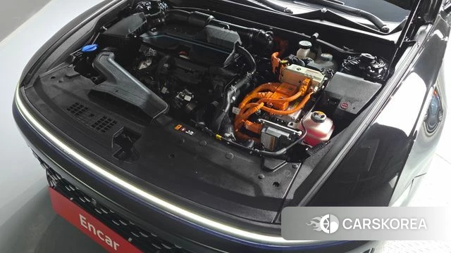 Hyundai Grandeur Hybrid (GN7) id 3891875 из Кореи 16