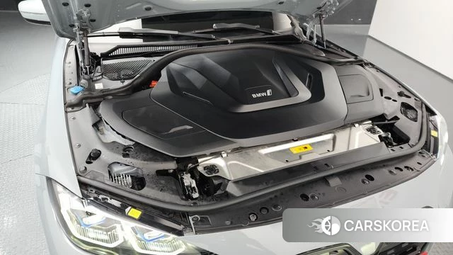 BMW i4 id 3922802 из Кореи 16