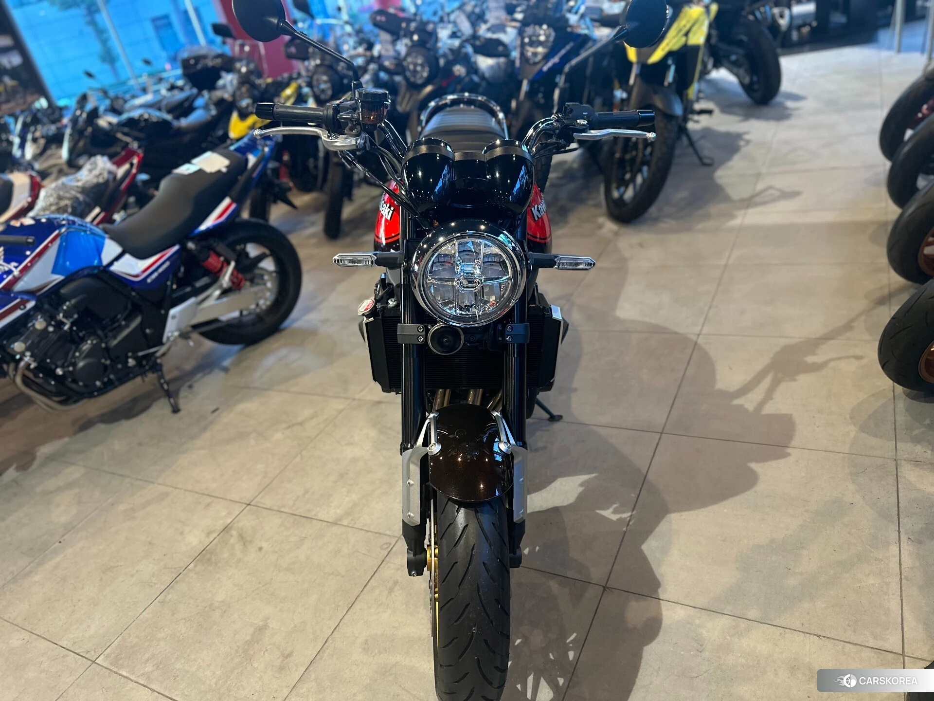 Kawasaki Z900RS id 4347956 из Японии 6