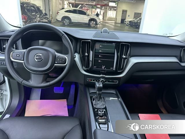 Volvo XC60 2020 Белый из Китая, фото 6