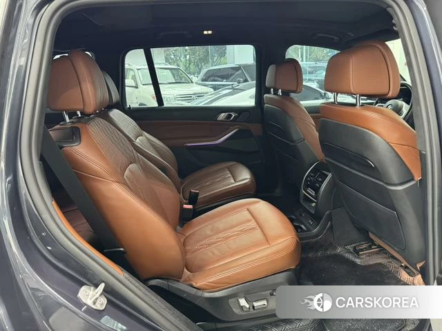 BMW X7 id 4353487 из Китая 10