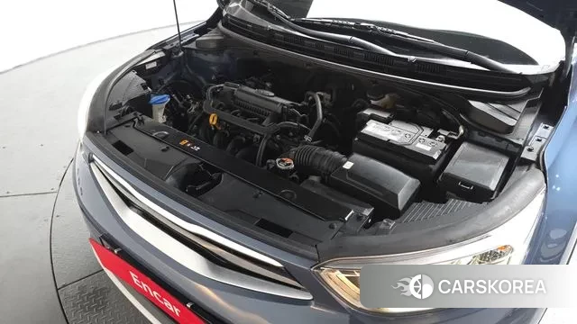 Kia Stonic id 3748202 из Кореи 16