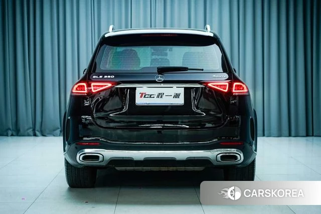 Mercedes-Benz GLE (import) 2023 Черный из Китая, фото 6