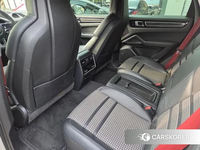 Porsche Cayenne (PO536) id 3023069 из Кореи 14