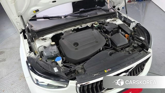 Volvo XC40 id 4408695 из Кореи 29
