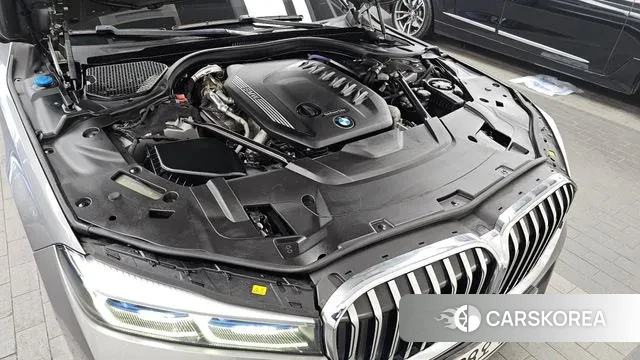 BMW 7 Series (G11) id 3577910 из Кореи 16