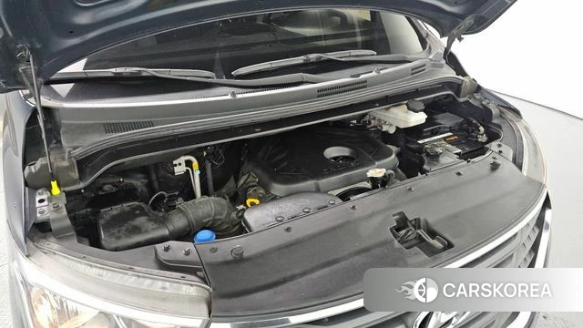 Hyundai The New Grand Starex id 4363388 из Кореи 26