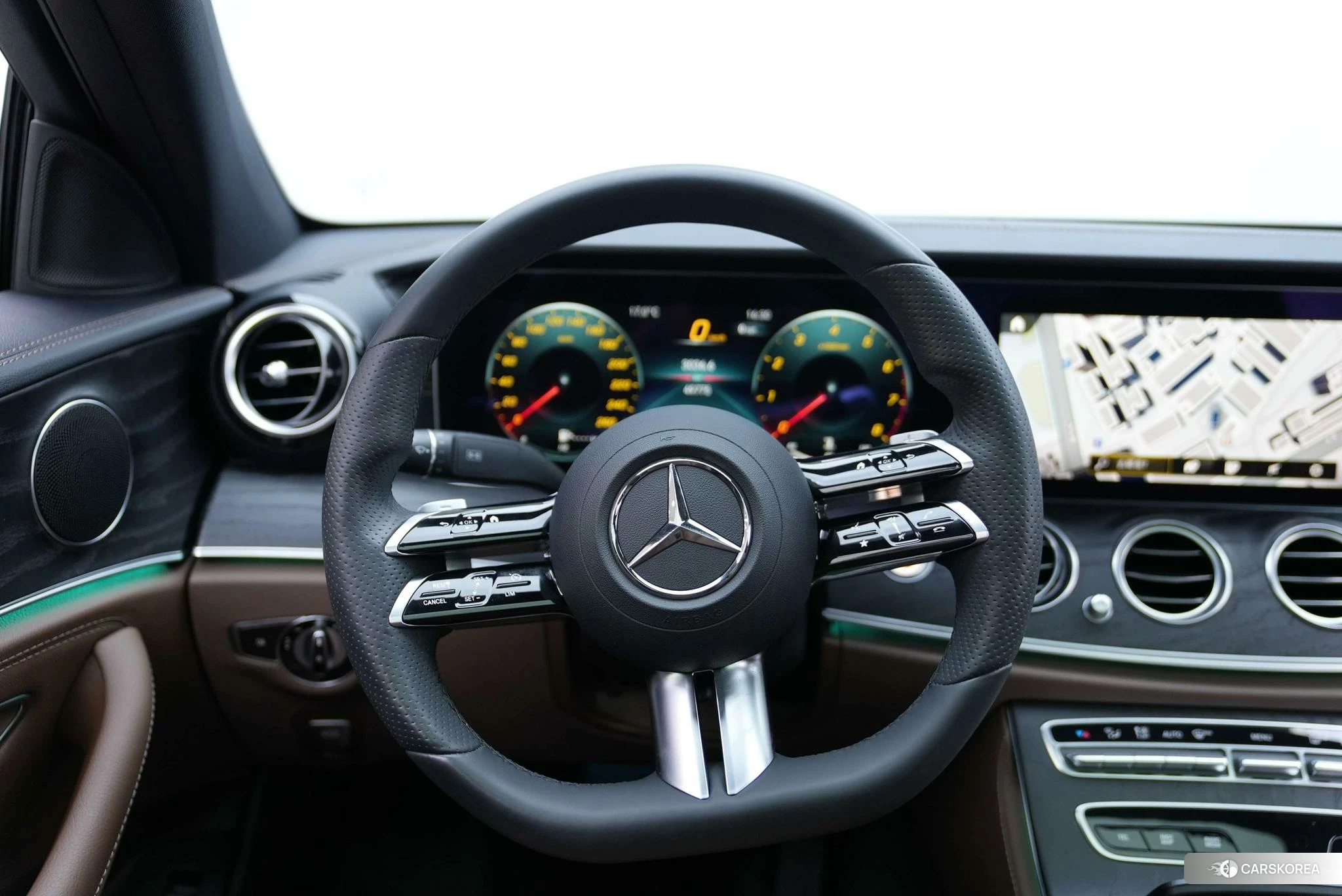 Mercedes-Benz E-class id 4455719 из Китая 15