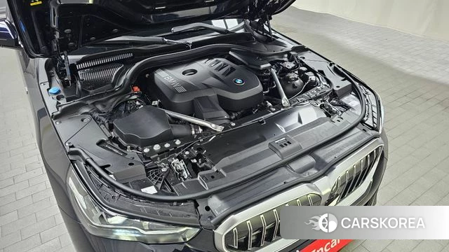 BMW 5 Series (G60) id 4200944 из Кореи 28