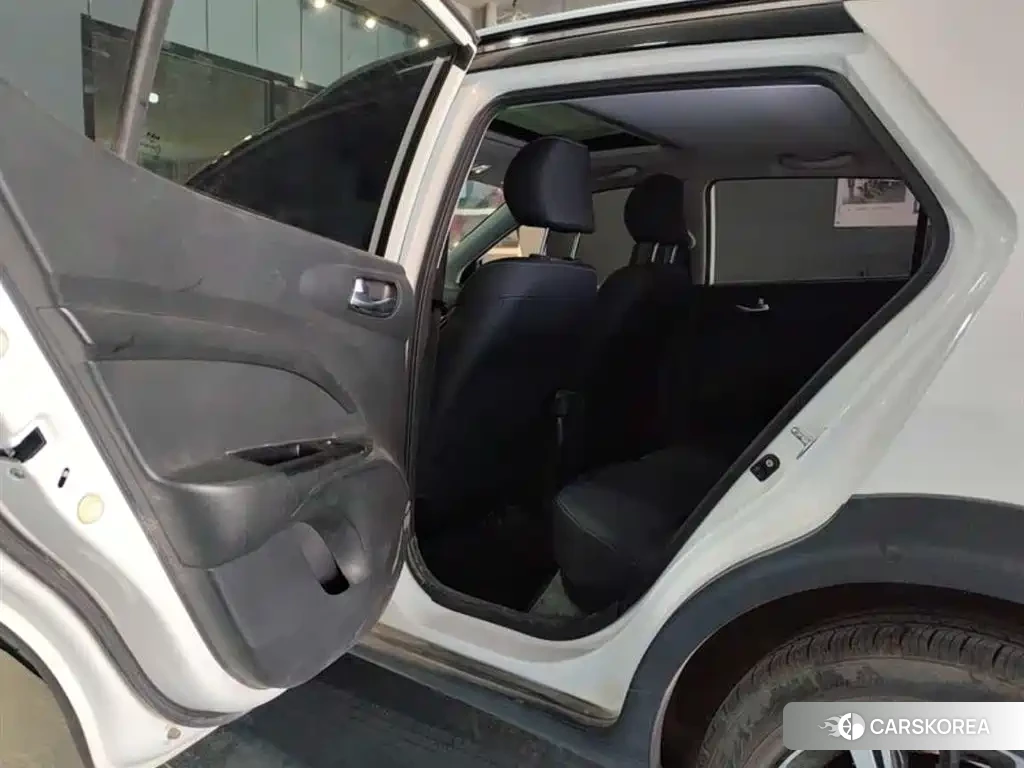 Kia KX1 id 4553737 из Китая 7